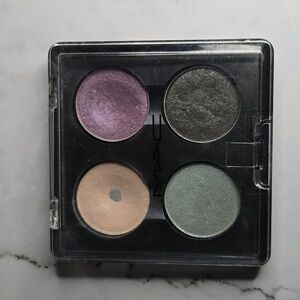 MAC Eyeshadow Quad in LE | CORPS DE COULEUR | Now Discontinued.
